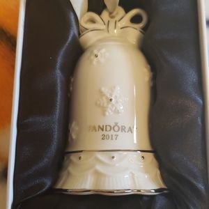 Pandora 2017 collector ornament